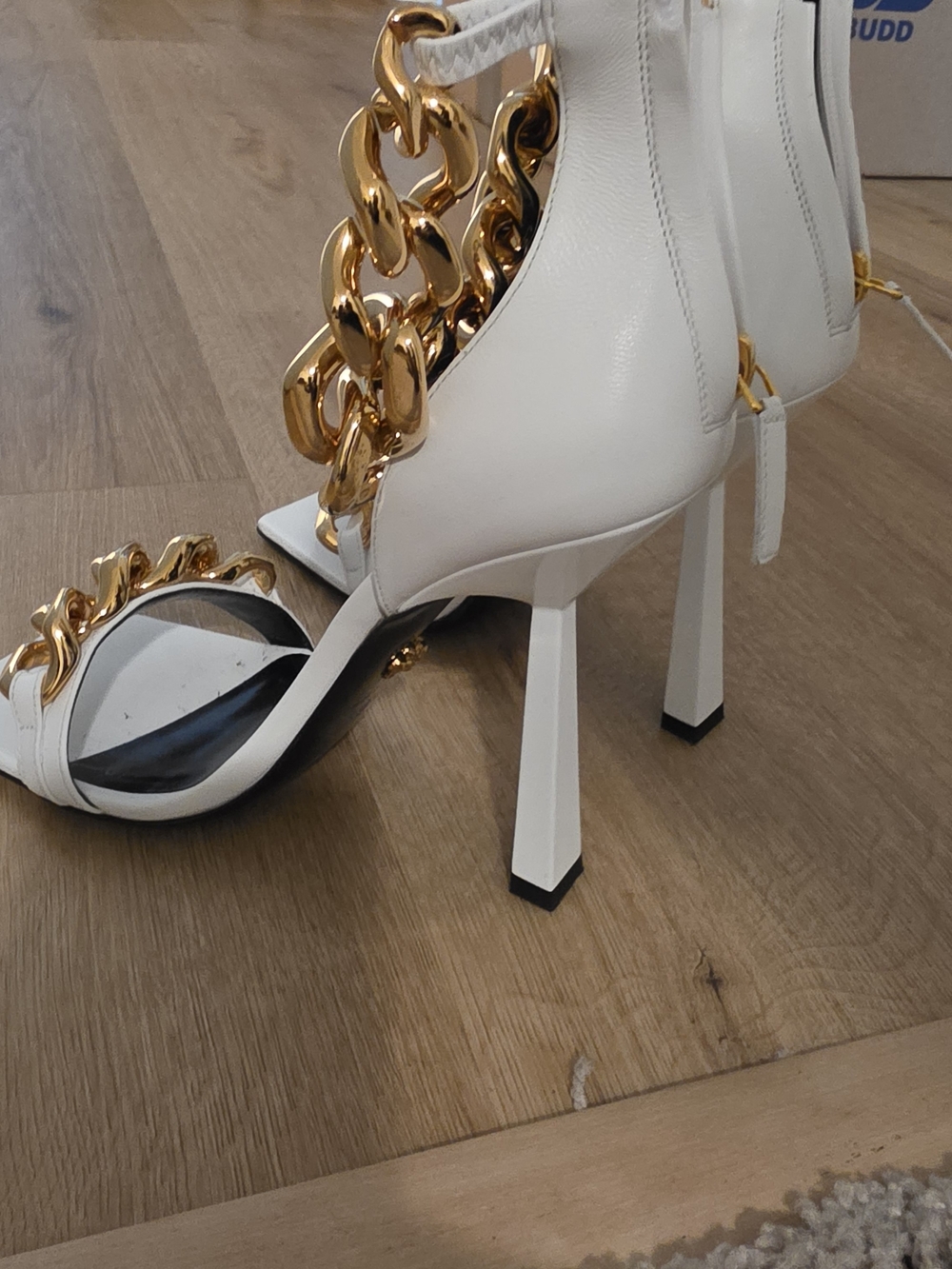 Versace White Leather High Heel Sandals with Gold Chain Detail - Picture 4 of 5